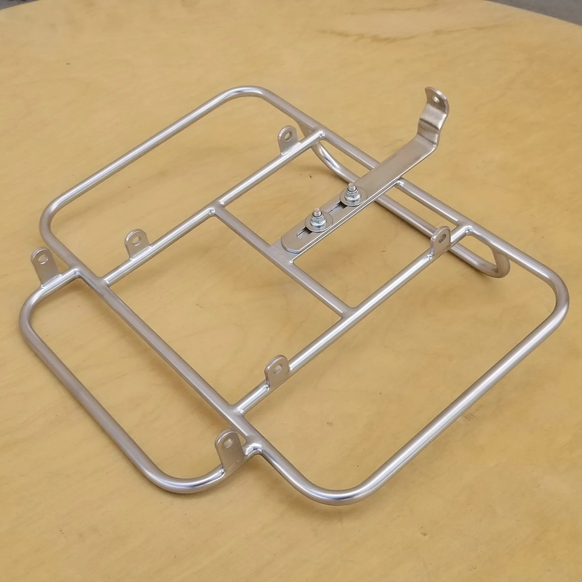 Rack - Front - RBW Basket Rack by Nitto (RBW52F) - Image 8