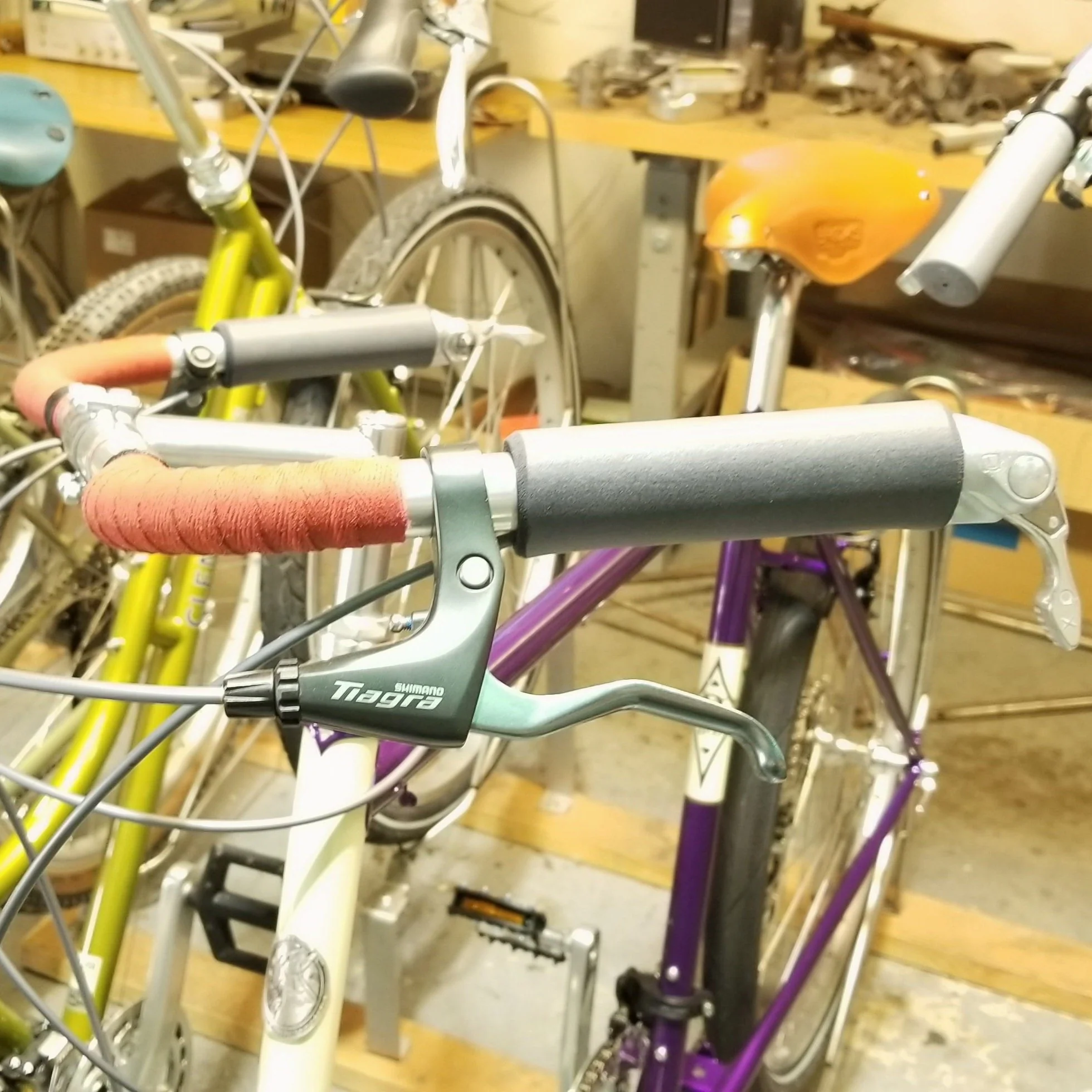 Brake Levers (pair) - Mountain, Shimano. Adaptable to any style of rim brake. - Image 8