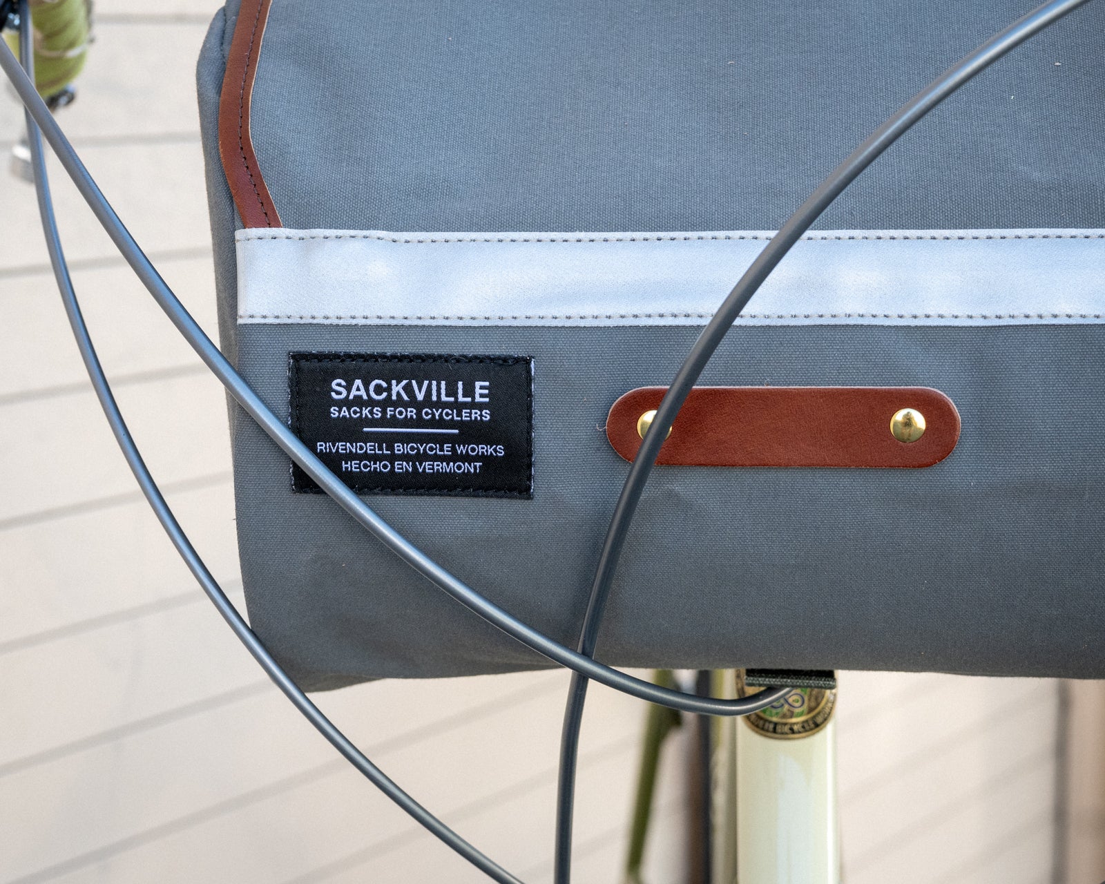 Sackville Rollo handlebar bag - Image 4
